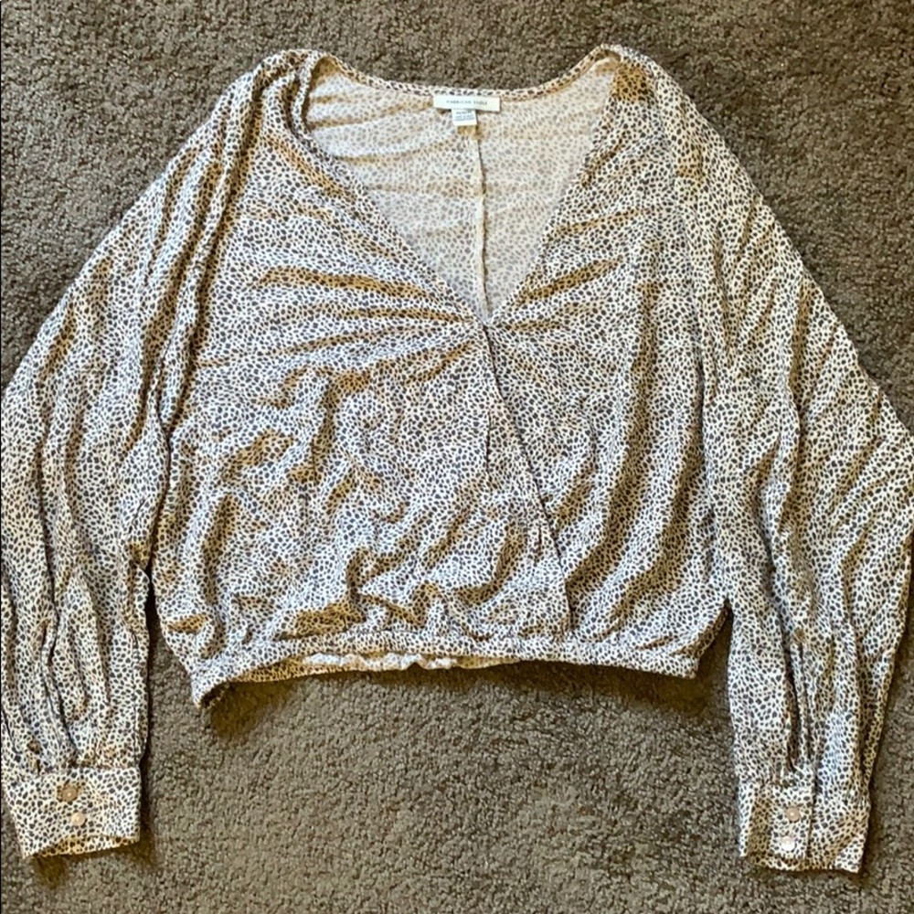 Cropped Leopard Print Blouse 🐆